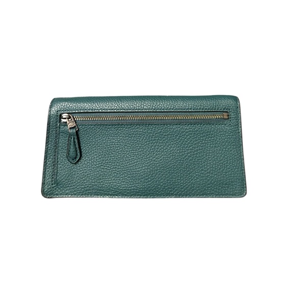 Coach - Picture 2 of 3